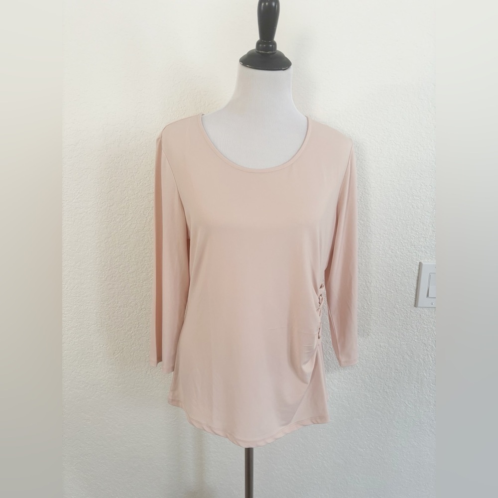 Elegant Blush Blouse with Side Detail